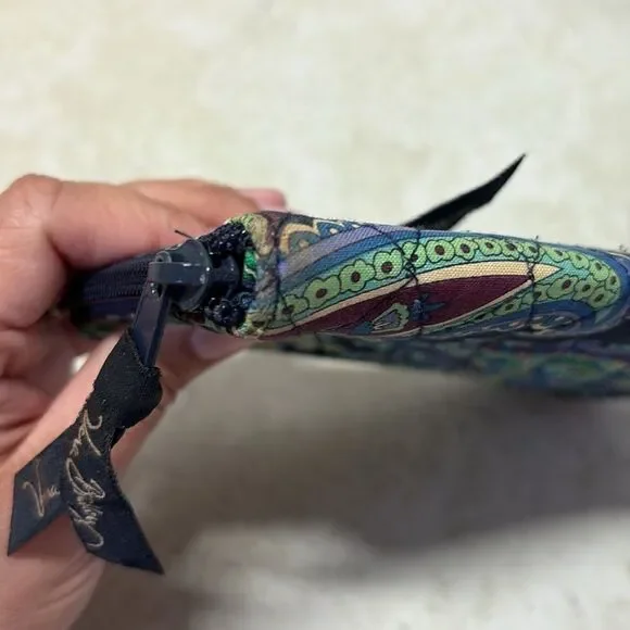 Vera Bradley Blue Rhapsody Wallet - Picture 4 of 5